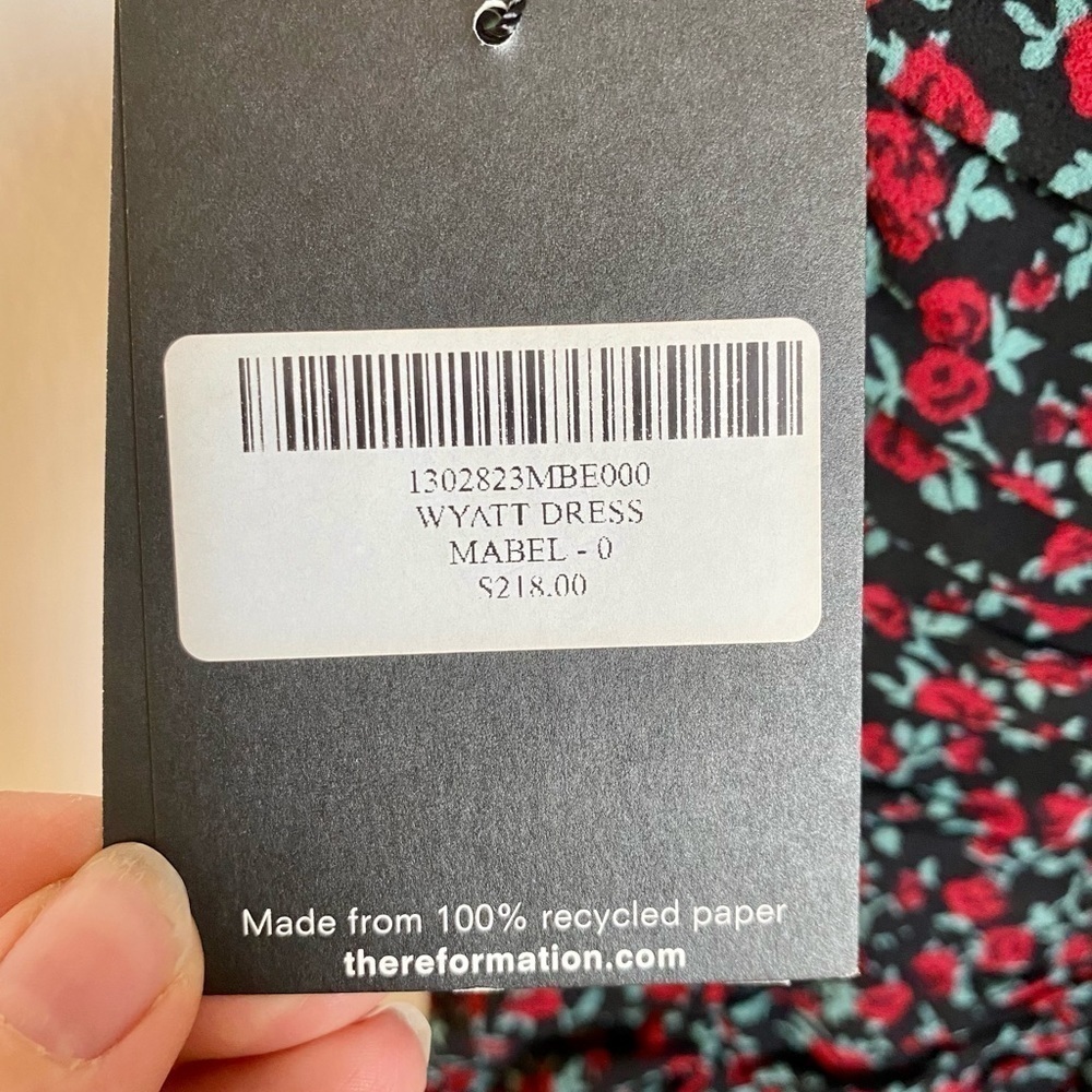 NWT Reformation Wyatt Dress in Mabel Floral - Picture 6 of 10